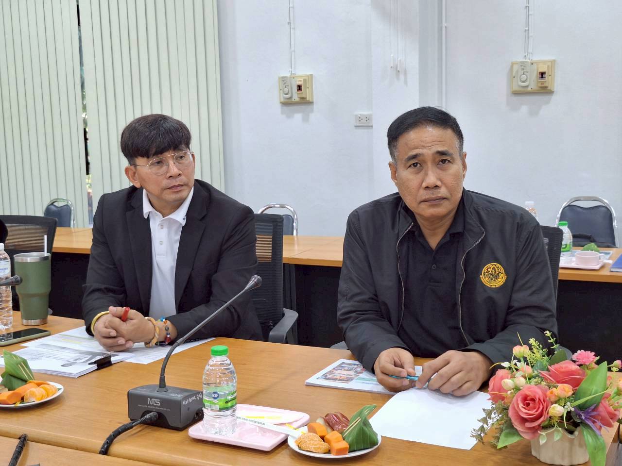 title - ผู้ตรวจราชการ ส.ป.ก. ประชุมตรวจราชการและติดตามความก้าวหน้าผลการดำเนินงานตามแผนการตรวจราชการของผู้ตรวจราชการสำนักงานการปฏิรูปที่ดินเพื่อเกษตรกรรม ประจำปีงบประมาณ พ.ศ. 2569 รอบที่ 1 เขตตรวจราชการที่ 12 จังหวัดขอนแก่น 